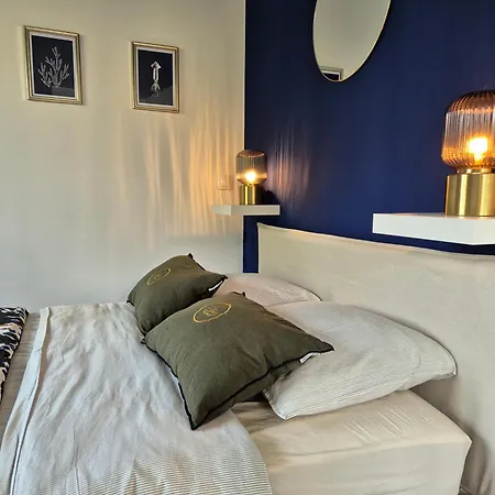 Les De L'airial Pignots *