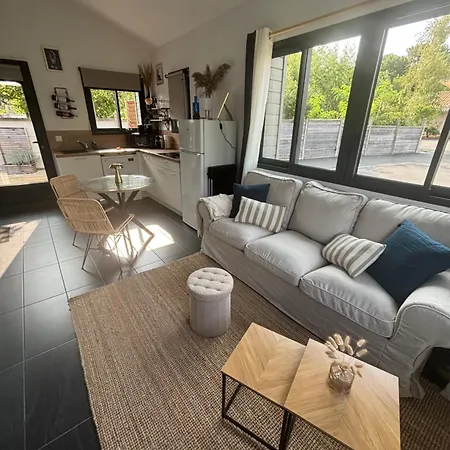 Les De L'airial Pignots בית נופש אנדרנוס-לה-באינס